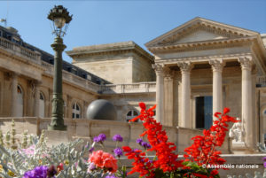 <b> Un plaidoyer à contre-temps ? (A propos du Plaidoyer pour un Parlement renforcé de Yaël Braun-Pivet)</b> </br> </br> Par Alexis Fourmont, Elina Lemaire, et Jean-Jacques Urvoas