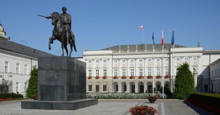 <b> L’élection présidentielle en Pologne (2025) : la force du droit ou le droit de la force ? </b> </br> </br> Par Dorota Dakowska