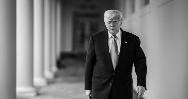<b> Le pouvoir de révocation des directeurs des agences indépendantes de régulation aux États-Unis. Quel avenir pour les agences indépendantes? Commentaire de la décision Donald J. Trump v. Gwyne A. Wilcox (605 U.S. __ (2025)) </b> </br> </br> Par Mathilde Laporte
