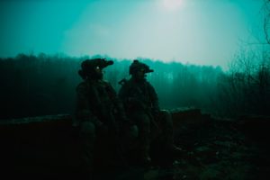 <b> « Si notre pays flanche, parce qu’il n’est pas prêt à accepter de perdre ses enfants […] alors on est en risque ». Une analyse juridique des propos du chef d’état-major des armées </b> </br> </br> Par Thibaud Mulier