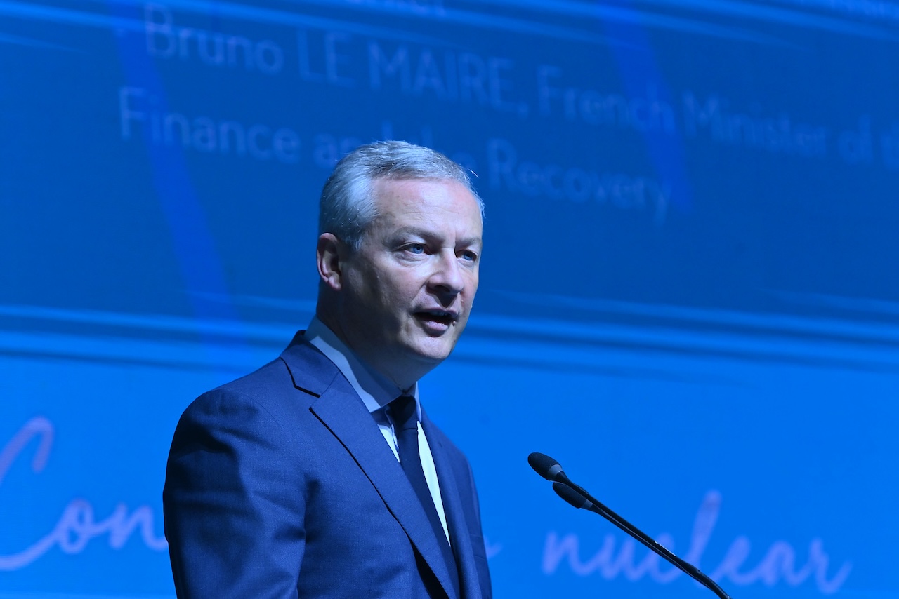 <b> À propos de Bruno Le Maire, Le temps d’une décision, Gallimard, nrf, 2026 : les débuts (et les limites) de la révolte contre la « monarchie technocratique ? » </b> </br> </br> Par Benjamin Fargeaud